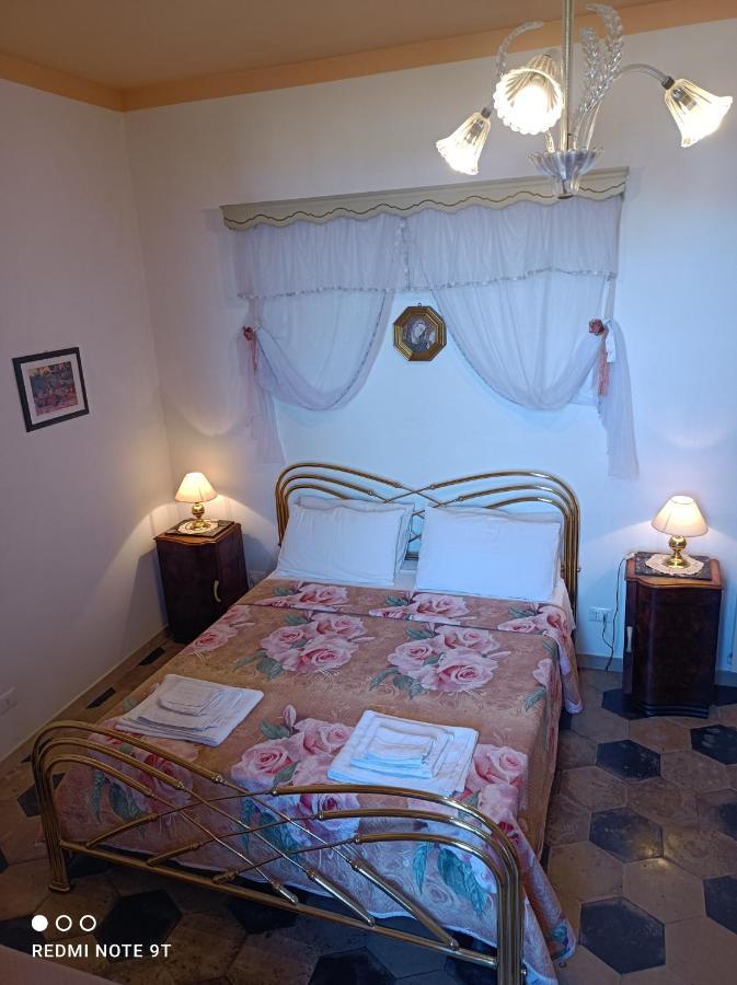 Angelina Antica Dimora Bed & Breakfast Terracina Eksteriør bilde