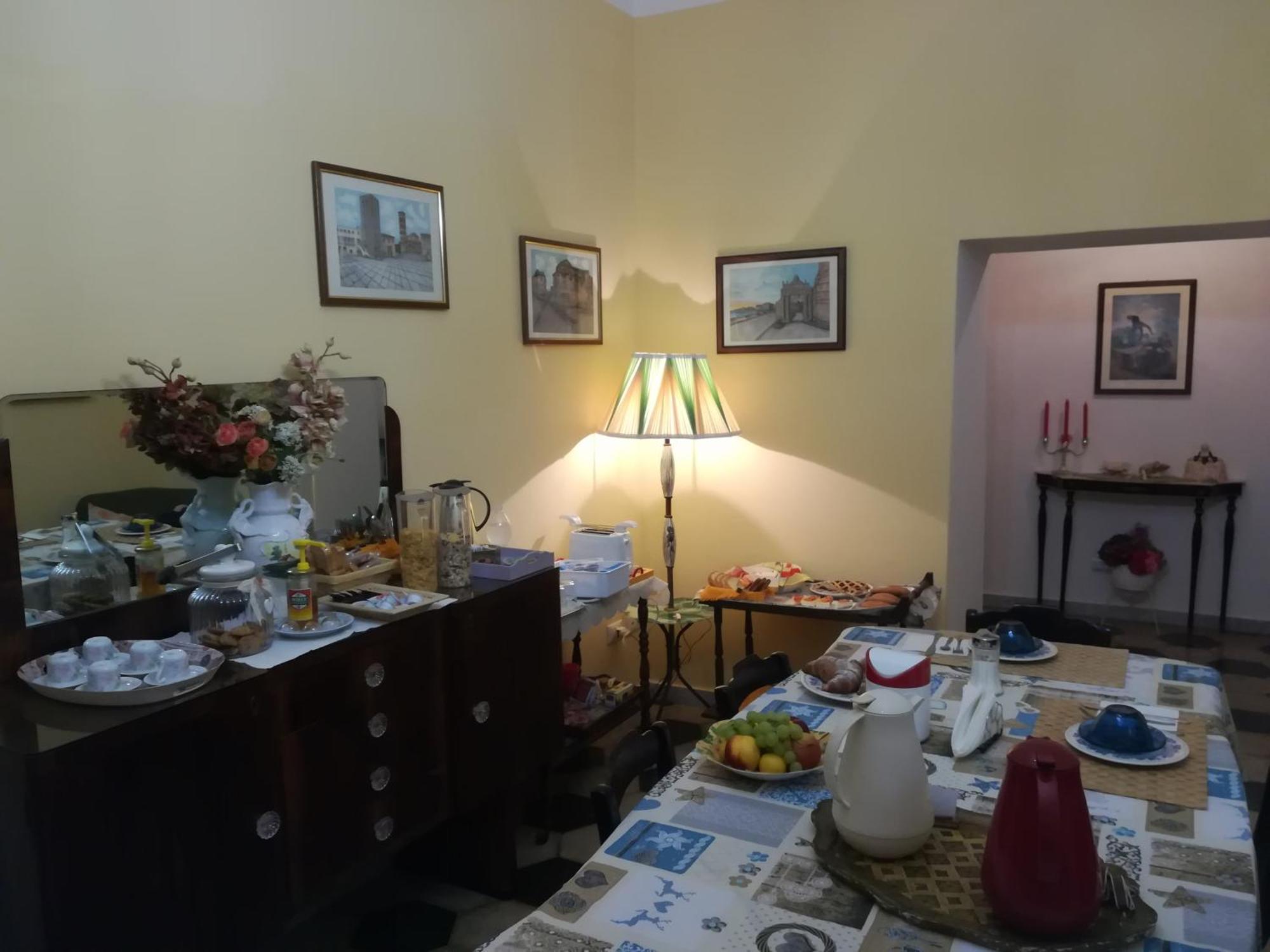 Angelina Antica Dimora Bed & Breakfast Terracina Eksteriør bilde